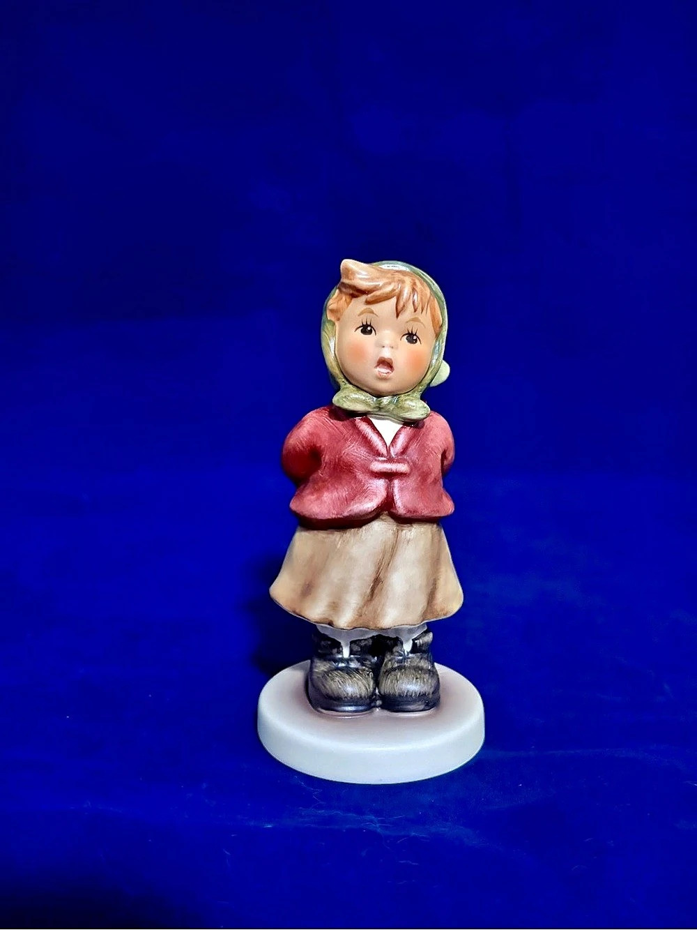 M.I. Hummel Club #1994 “Clear As A Bell” HUM 2181 Porcelain Figurine w/Box